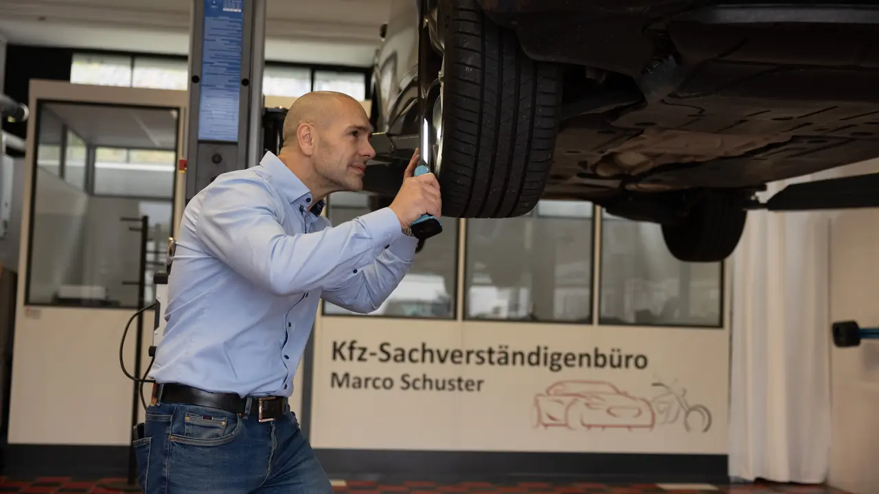 KFZ Gutachter München Freiham